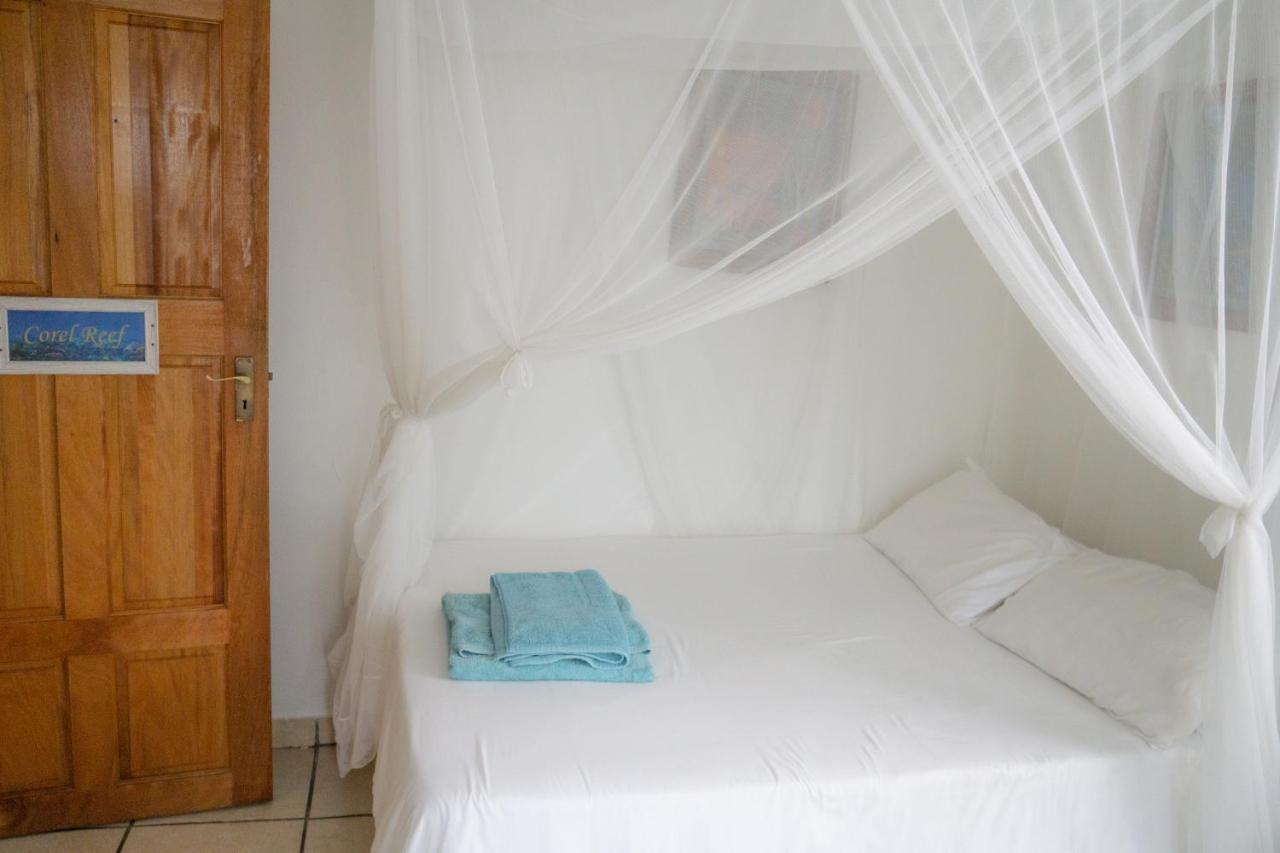 C-Mew Guest House Praia do Praia do Tofo Εξωτερικό φωτογραφία
