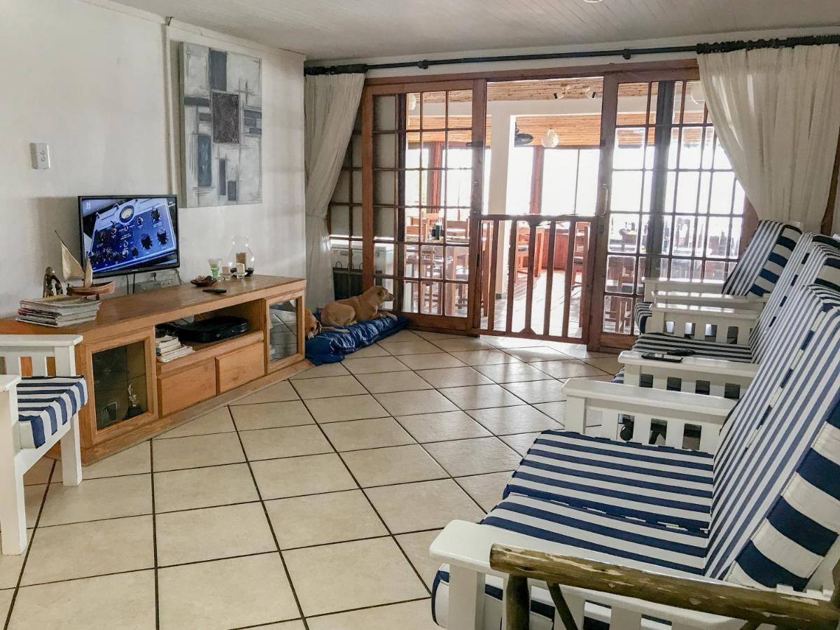C-Mew Guest House Praia do Praia do Tofo Εξωτερικό φωτογραφία